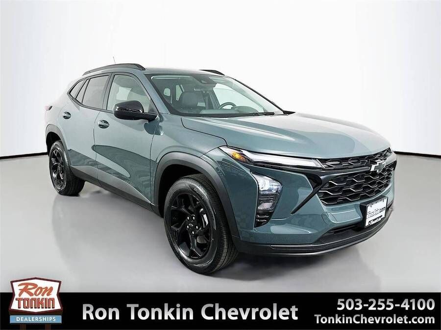 2026 CHEVROLET Trax