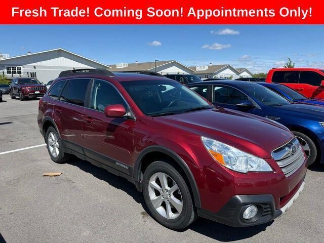 2013 SUBARU Outback