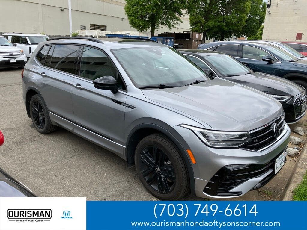 2022 VOLKSWAGEN Tiguan