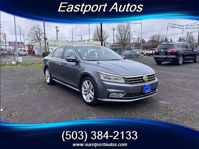 2017 VOLKSWAGEN Passat