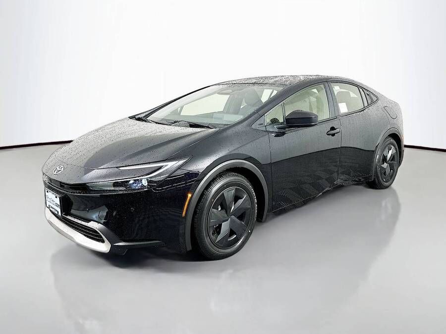 2026 TOYOTA Prius