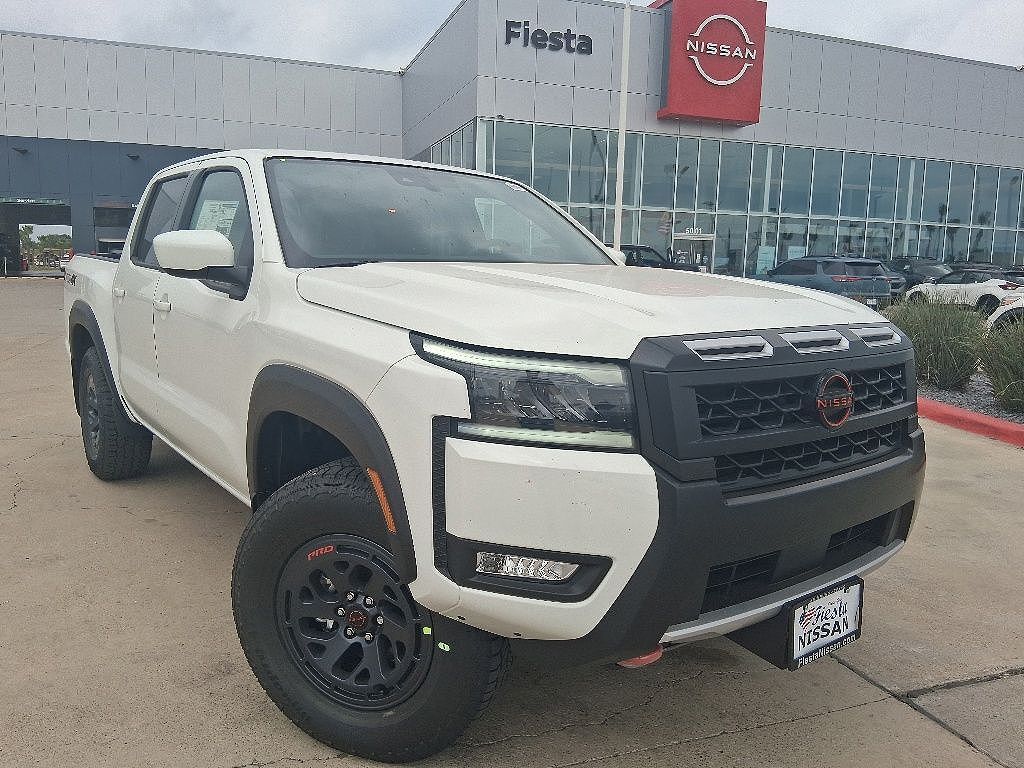 2026 NISSAN Frontier