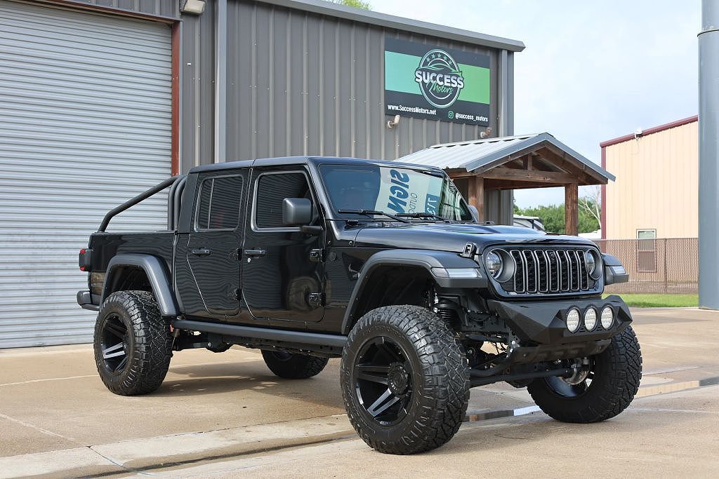 2024 JEEP Gladiator