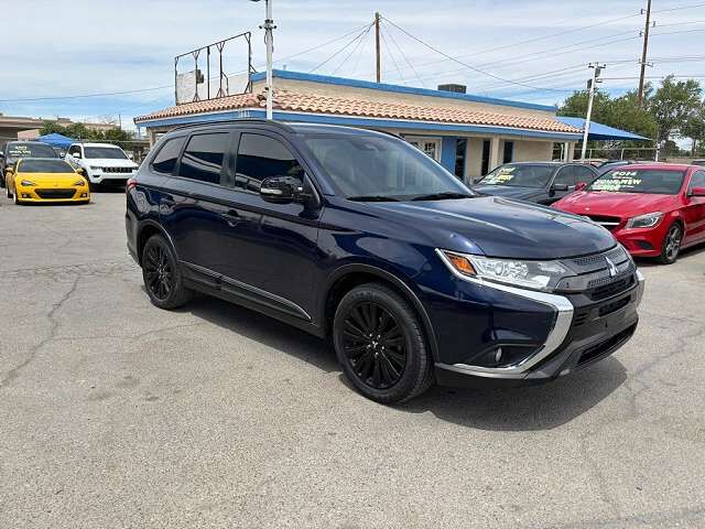 2020 MITSUBISHI Outlander