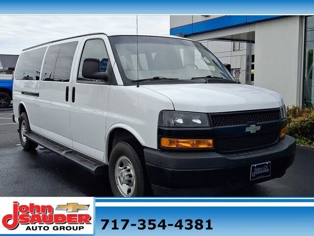 2023 CHEVROLET Express