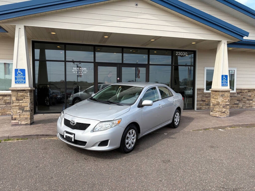 2010 TOYOTA Corolla