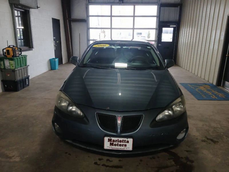2006 PONTIAC Grand Prix
