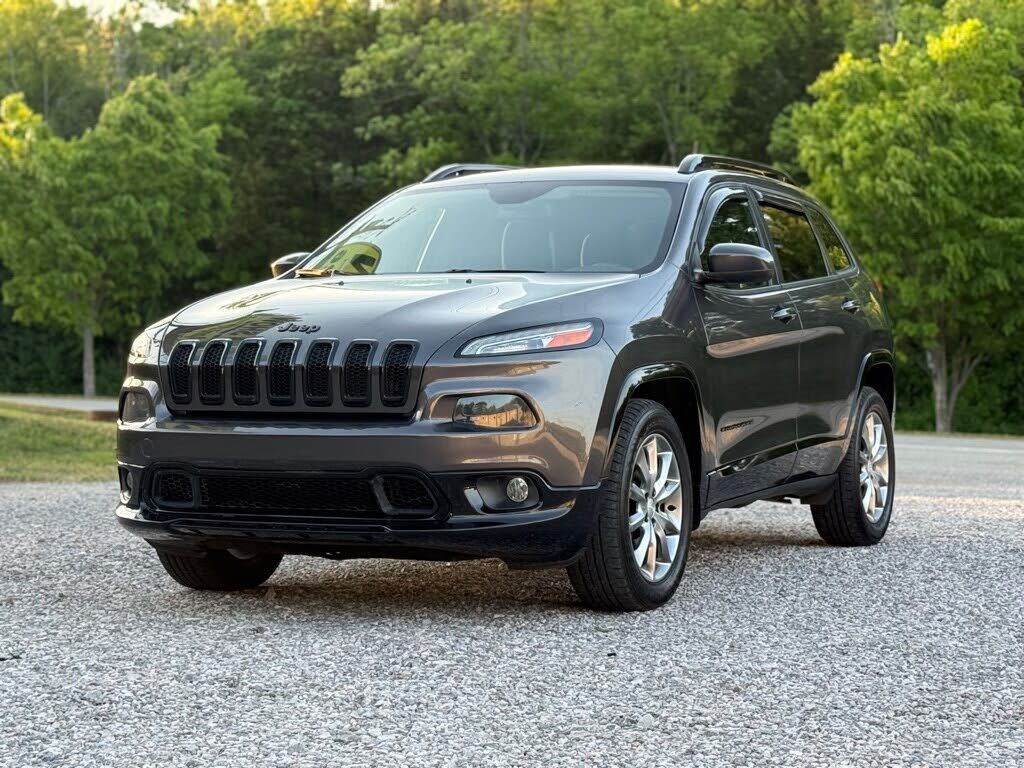 2018 JEEP Cherokee