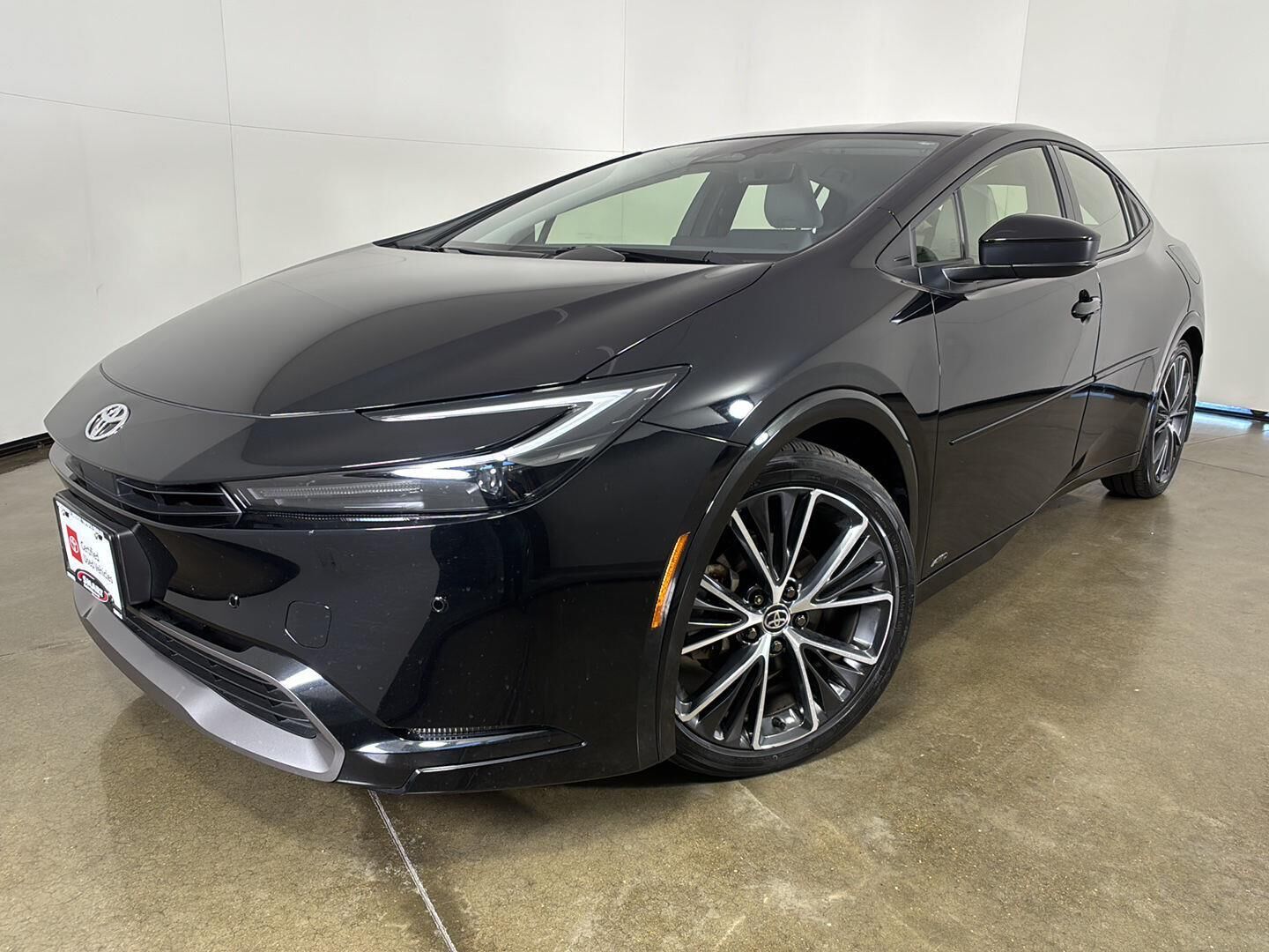 2024 TOYOTA PRIUS
