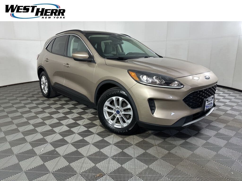 2020 FORD Escape