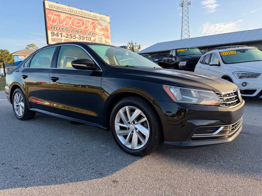 2018 VOLKSWAGEN Passat
