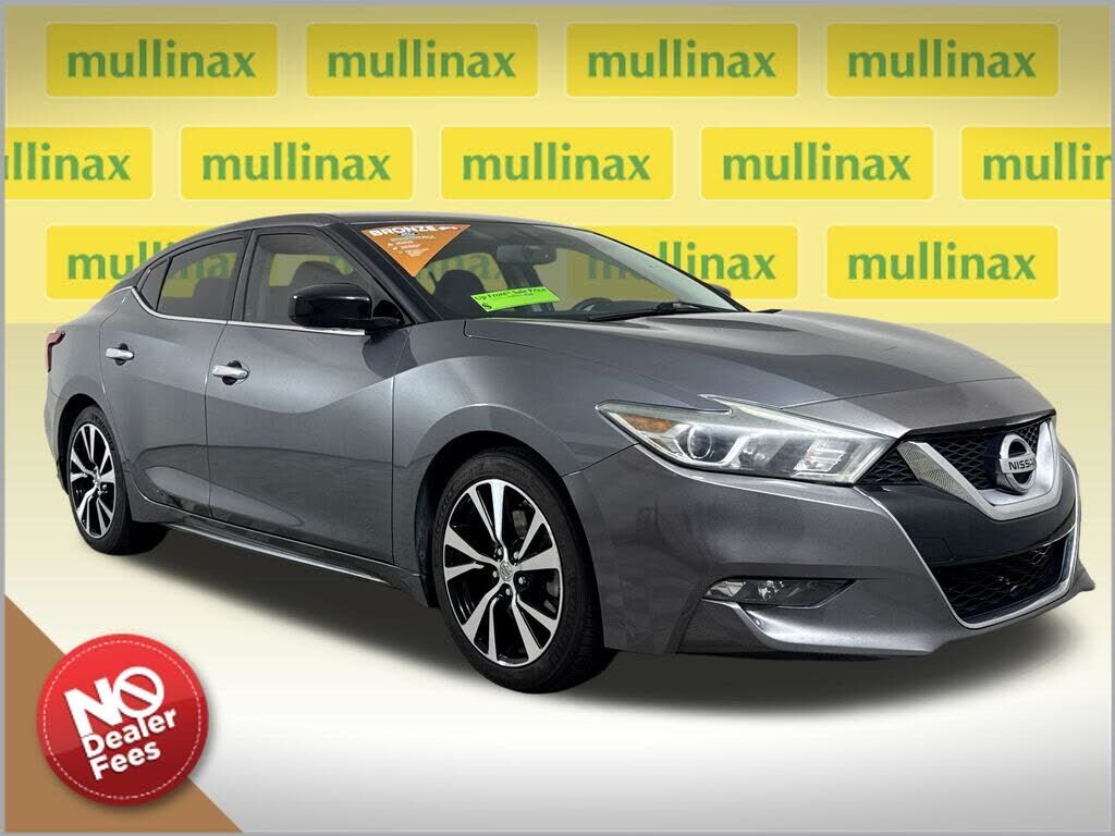 2017 NISSAN Maxima