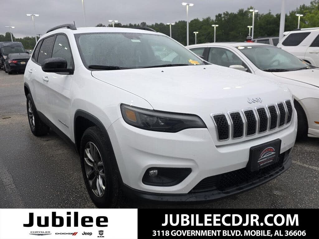 2022 JEEP Cherokee