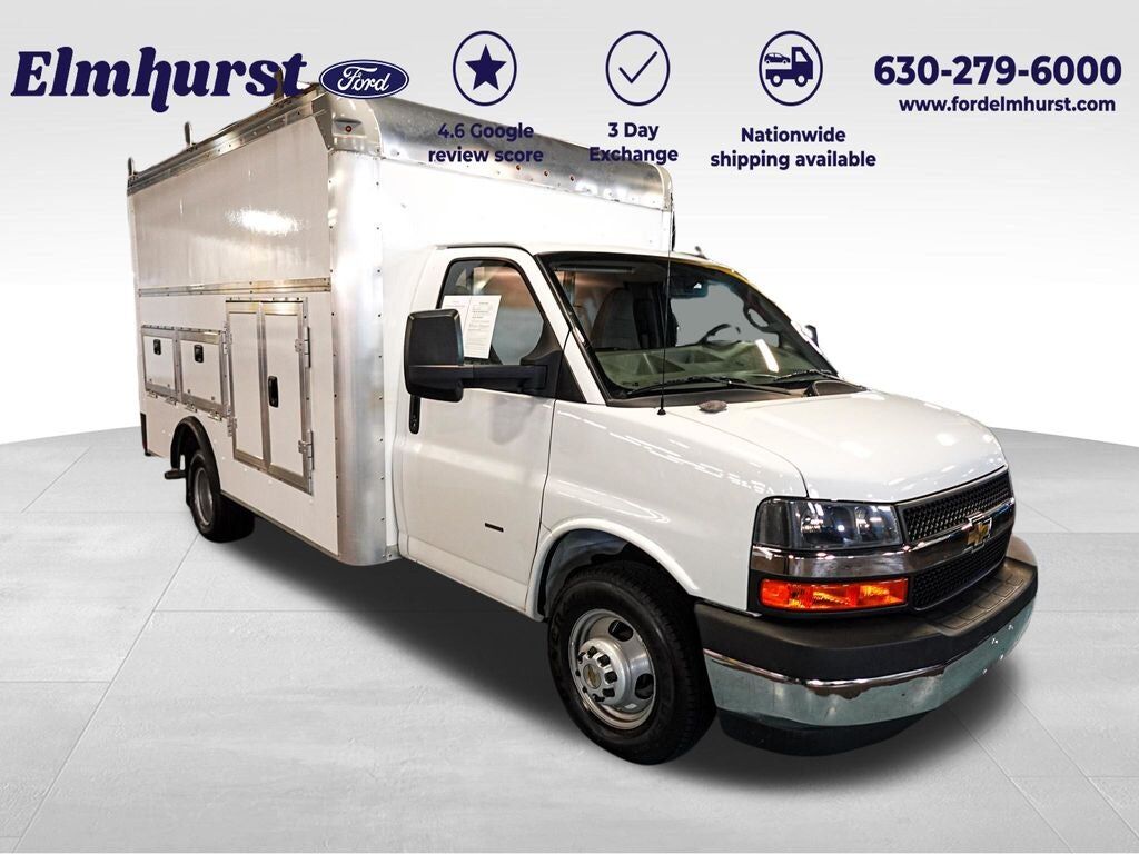 2022 CHEVROLET Express