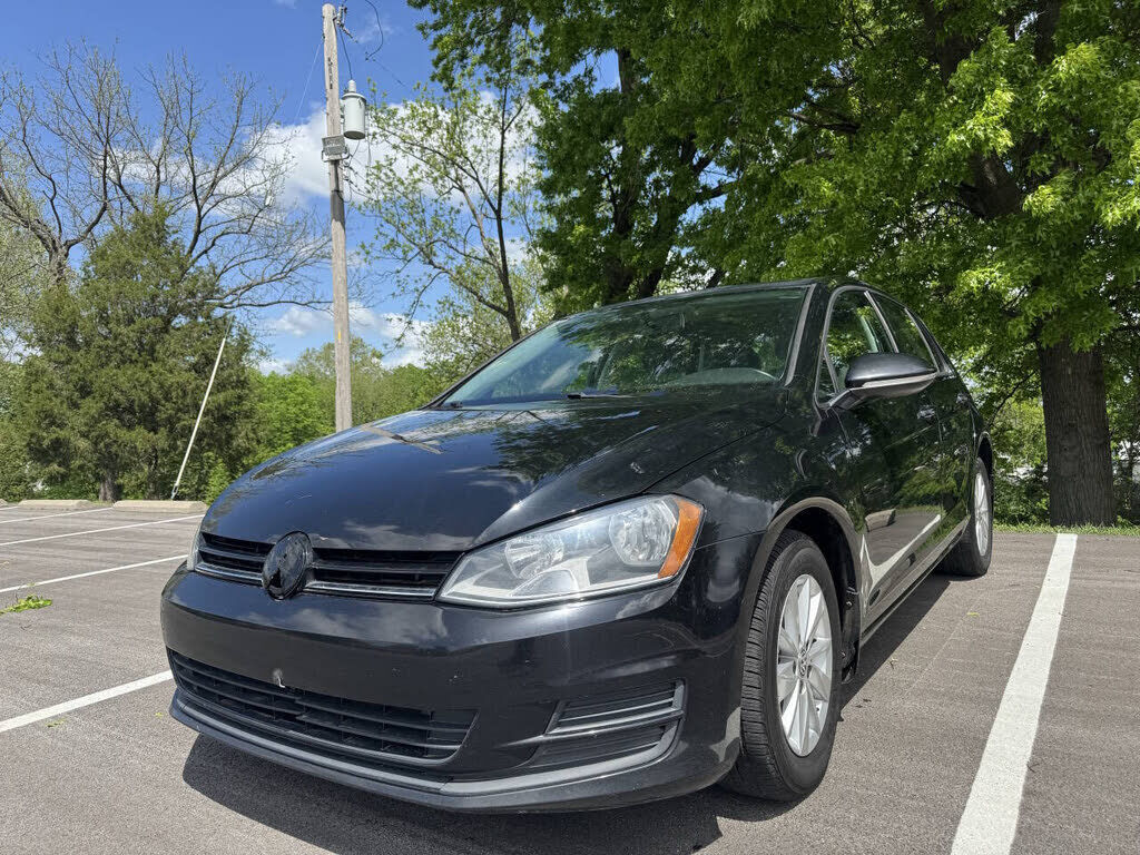 2016 VOLKSWAGEN Golf
