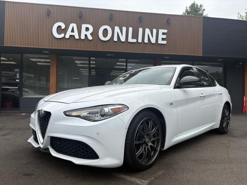 2017 ALFA ROMEO Giulia