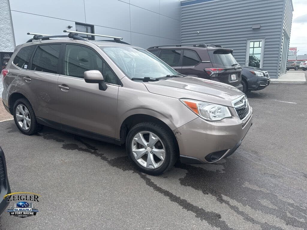 2016 SUBARU Forester