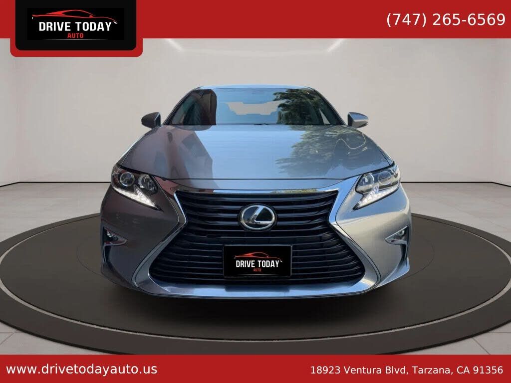 2016 LEXUS ES