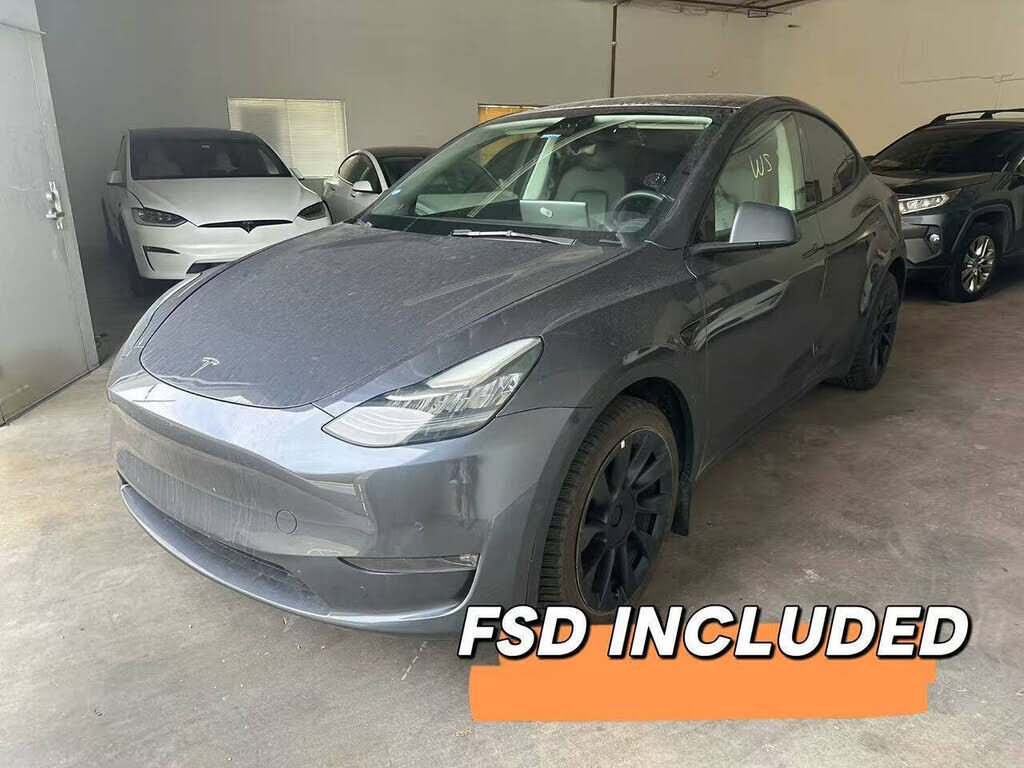 2022 TESLA Model Y