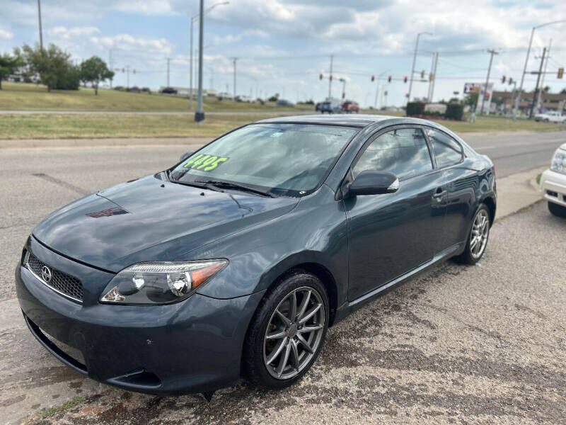 2005 TOYOTA SCION