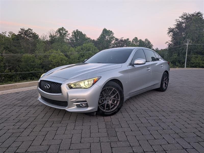 2014 INFINITI Q50