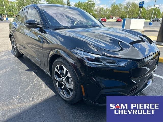 2021 FORD Mach-E