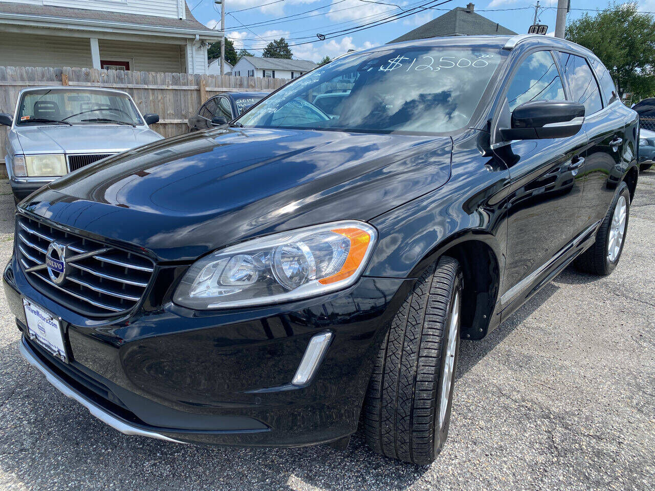 2015 VOLVO XC60
