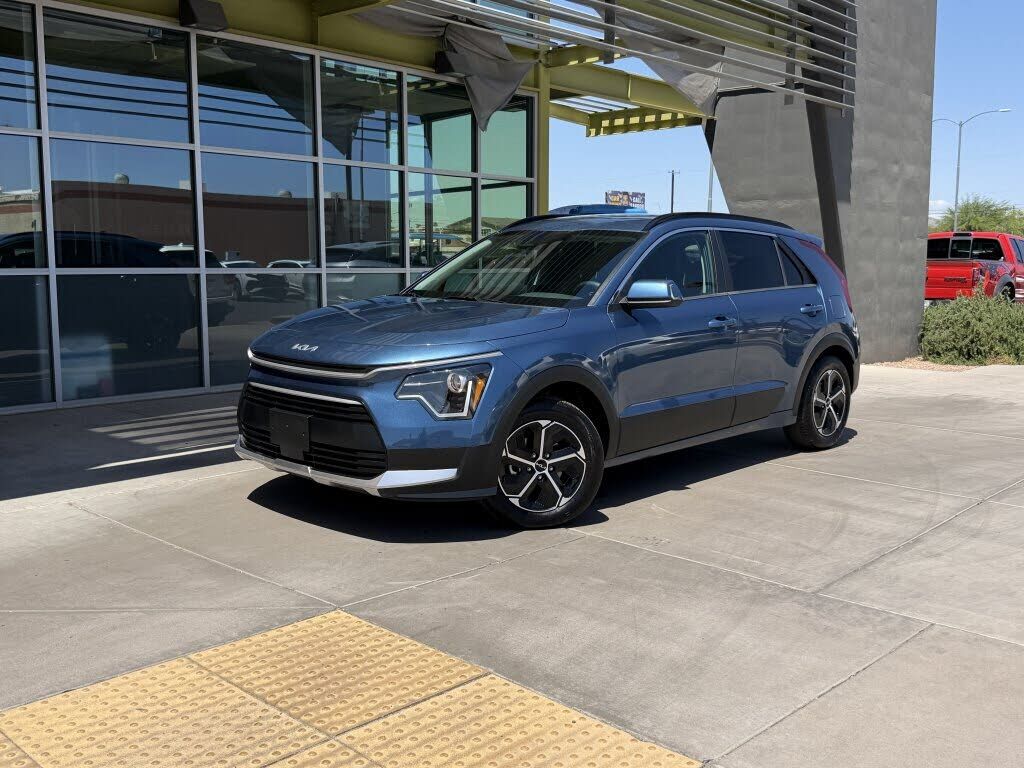 2025 KIA Niro