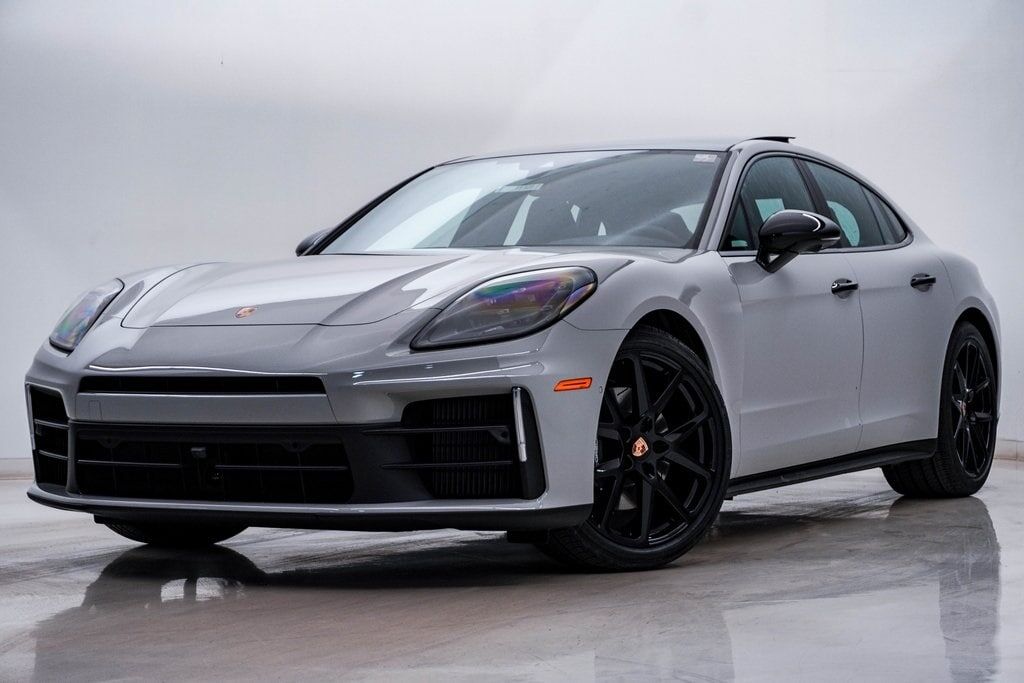 2026 PORSCHE Panamera