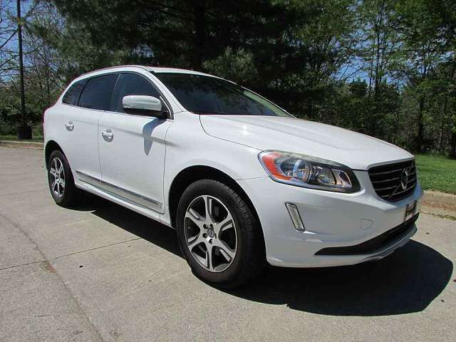 2015 VOLVO XC60