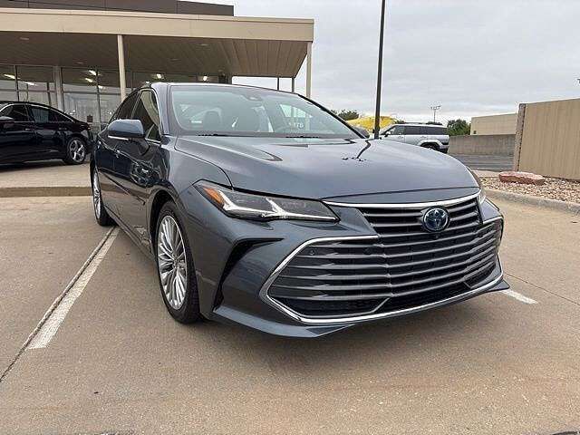 2021 TOYOTA Avalon