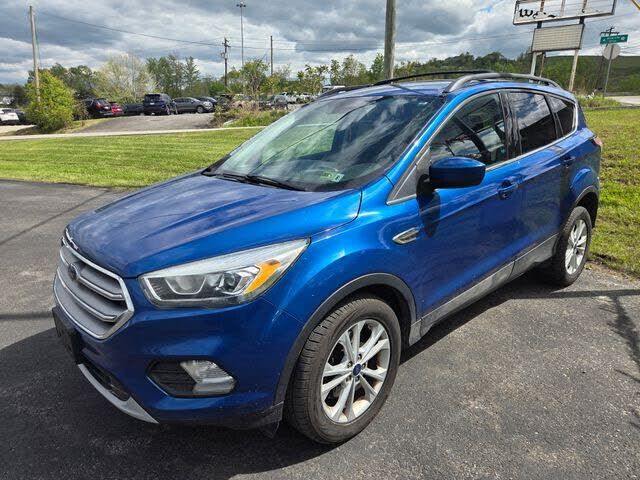 2017 FORD Escape