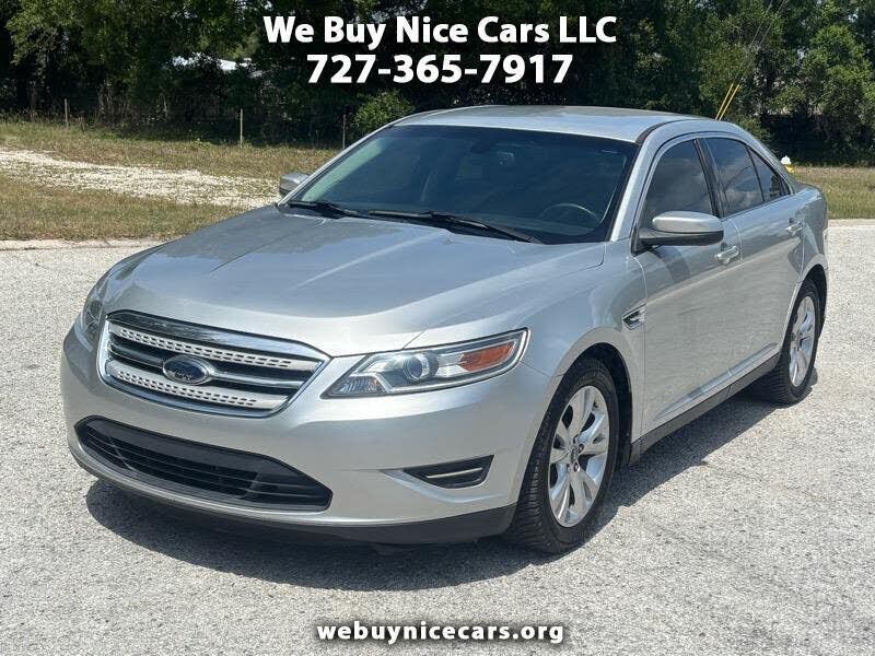 2010 FORD Taurus