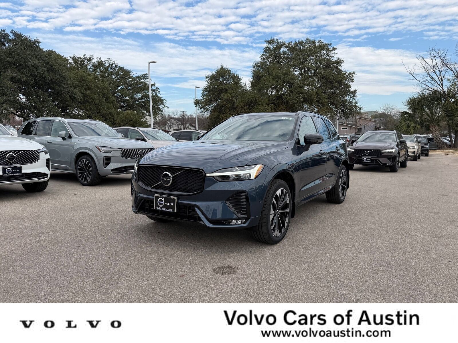 2026 VOLVO XC60