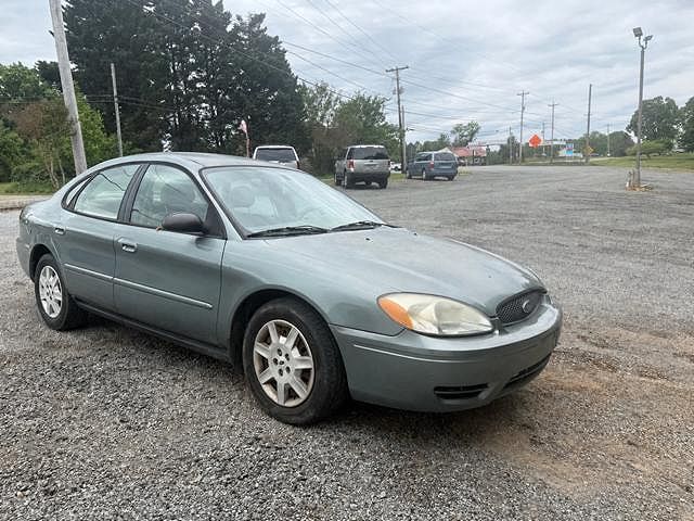 2006 FORD Taurus