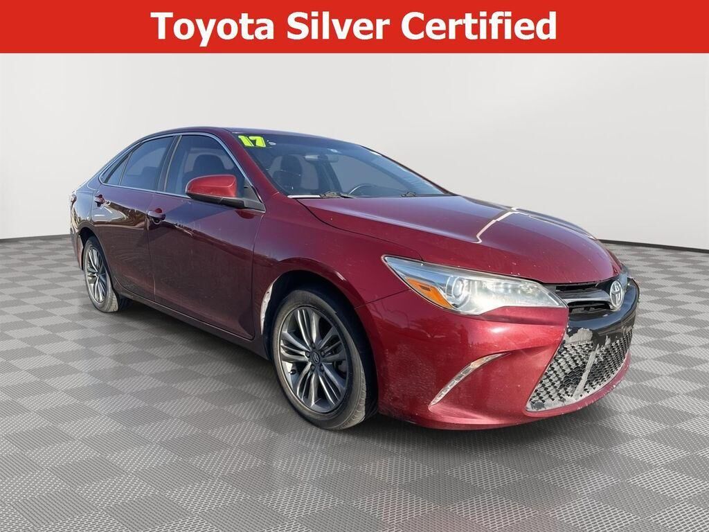 2017 TOYOTA Camry