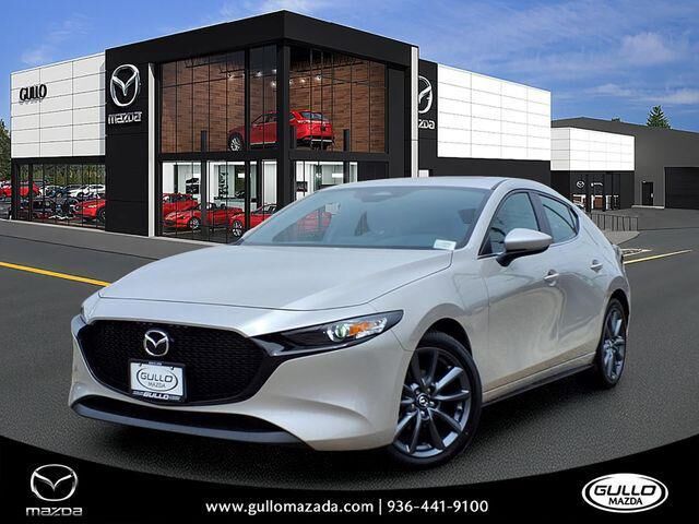 2026 MAZDA Mazda3