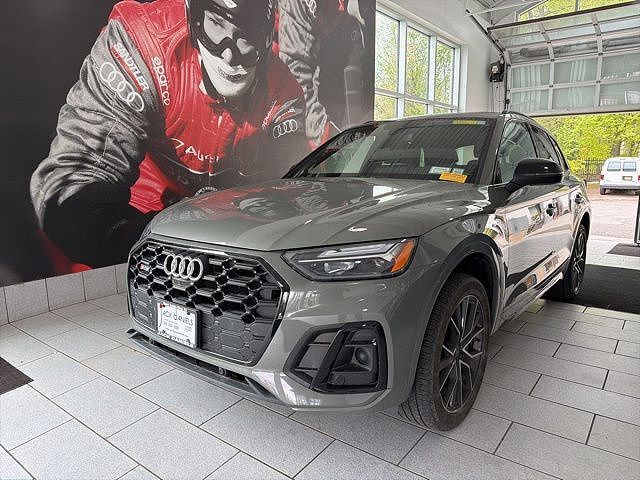 2023 AUDI SQ5