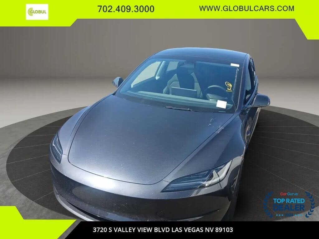 2025 TESLA Model 3