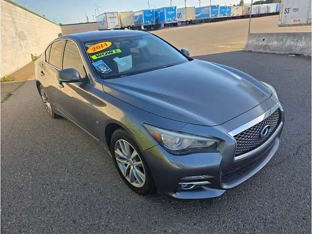 2014 INFINITI Q50