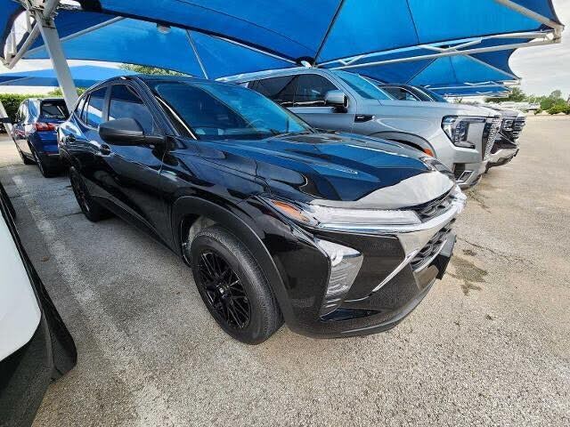 2024 CHEVROLET Trax