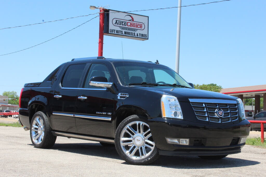 2012 CADILLAC Escalade