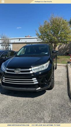 2017 TOYOTA Highlander