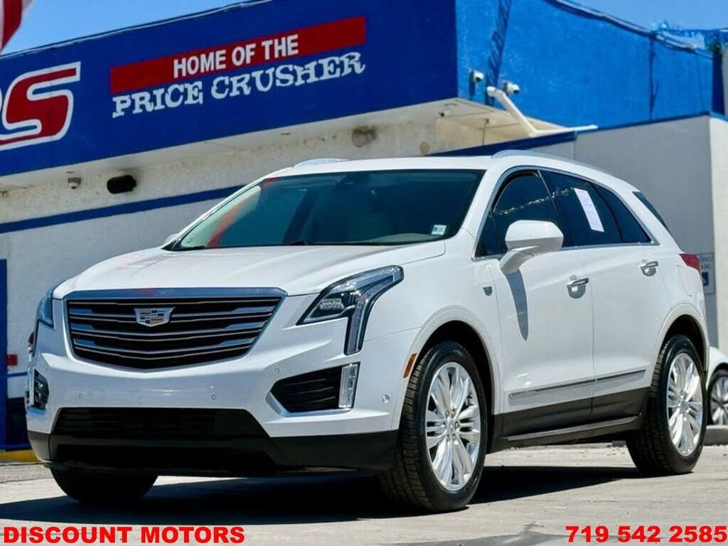 2017 CADILLAC XT5