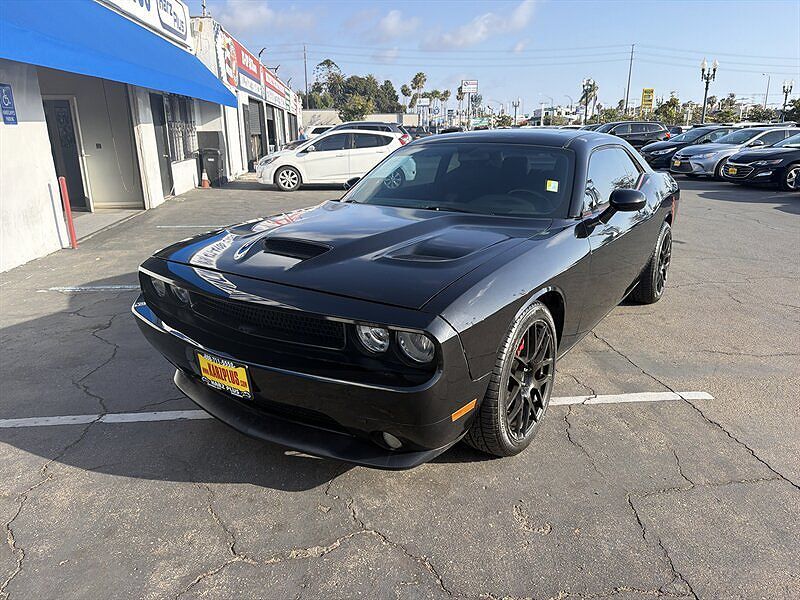2011 DODGE Challenger