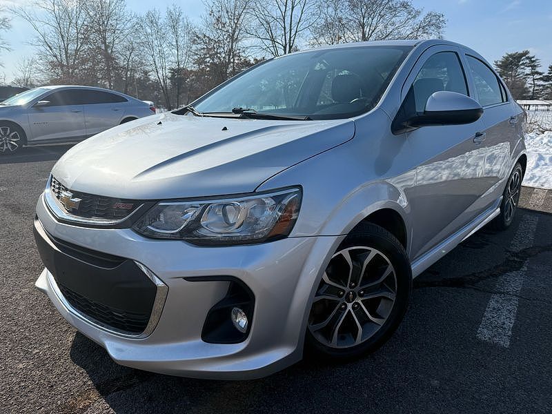 2017 CHEVROLET Sonic
