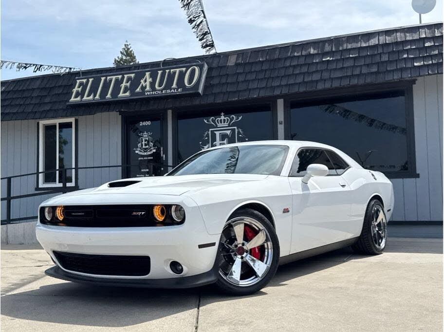 2015 DODGE Challenger