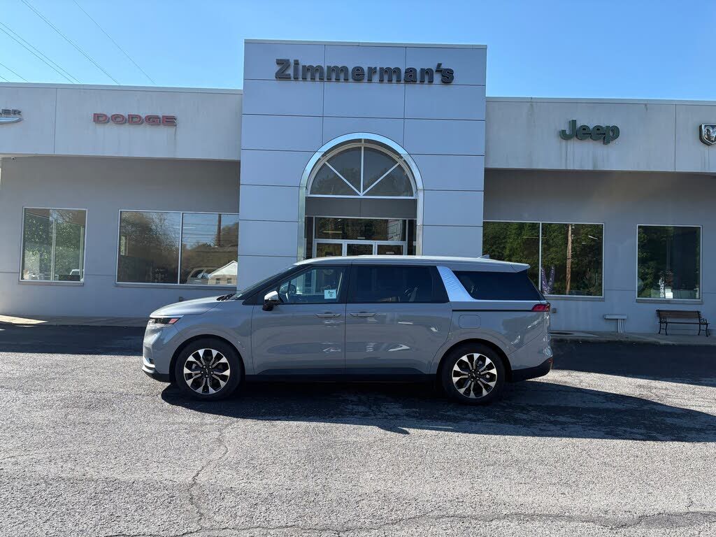 2024 KIA Carnival
