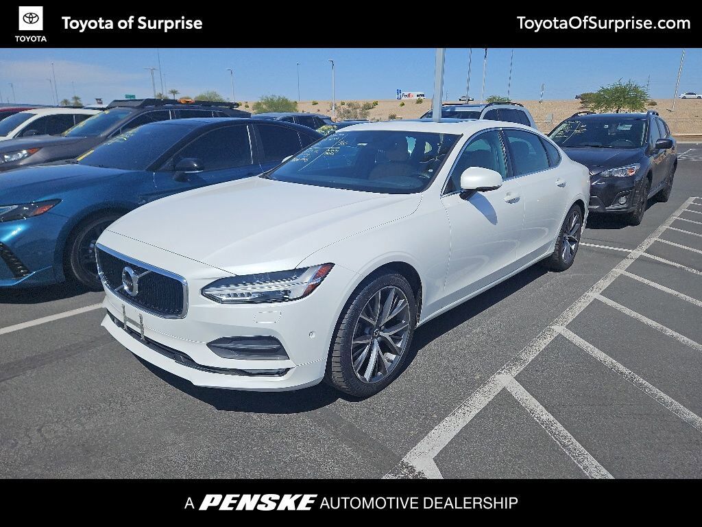 2018 VOLVO S90