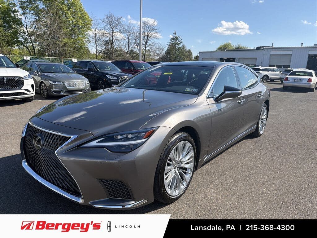 2023 LEXUS LS